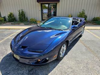 2002 pontiac firebird convertible. hard loaded extra clean great miles
