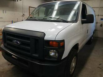 2011 ford e150 cargo van, low 119,000 miles, clean title.