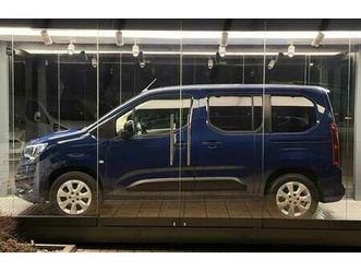 opel combo life 1.5cdti 130ps edition plus s&s ii komplet felg (opony zimowe) stan bdb radom