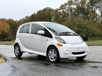 2013 mitsubishi i-miev premium
