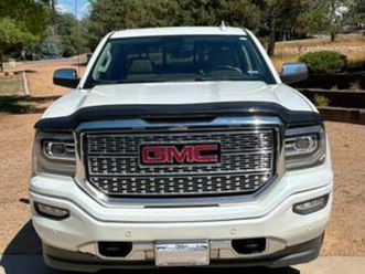 gmc denali pickup - excellent condition - super clean