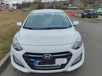 hyundai i30 1,6 mpi výborný stav
