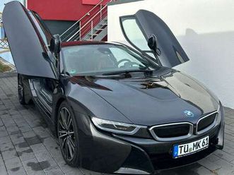 i8 coupe