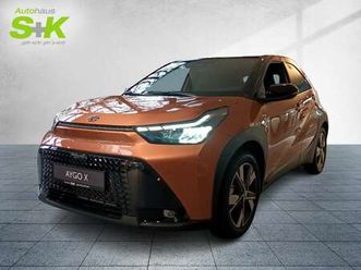 x 1,5 hybrid teamplayer*carplay+safetysense+led*