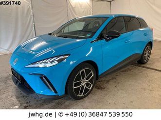 mg4 luxury leder navi 360°kam acc wärmep