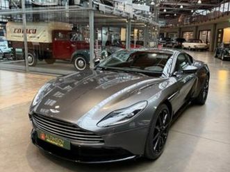 aston martin db11 5.2 v12 amr