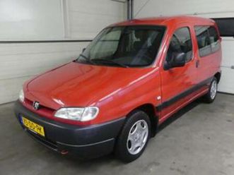 peugeot partner 1.8 combispace - schuifdeur - trekhaak — peugeot — marktplaats