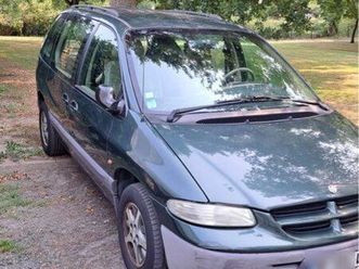 chrysler voyager