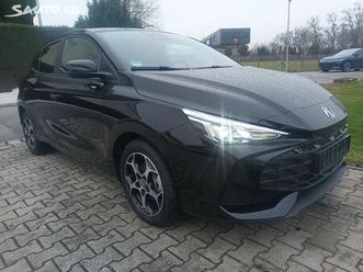 mg mg3 1.5 hybrid+ luxury 2025