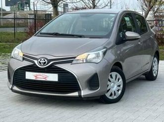 ② toyota yaris 1.0 benzine met 35dkm als nieuw — toyota — 2ememain