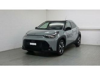 toyota aygo x 1.5 vvt-i hsd trend: réserver un essai sur route !