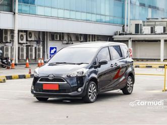 2016 toyota sienta 1.5 v mpv