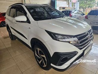 2020 toyota rush 1.5 trd sportivo suv at putih