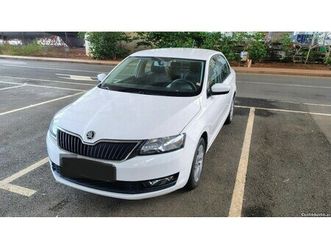 skoda rapid 1.0 tsi agosto/18