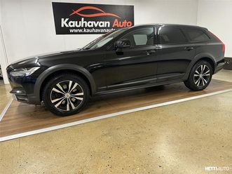 d4 awd business aut *voc*pilot assist*vetokoukku*jakohihna vaihdettu*hieno musta aito