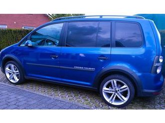 vw touran cross