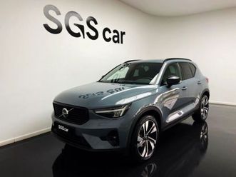 volvo xc 40 1.5 t2 plus dark auto