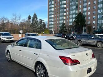 2009 toyota acalon limited