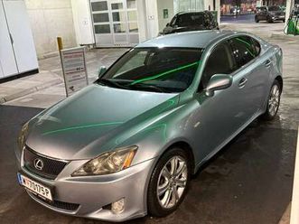 lexus is 2.2d