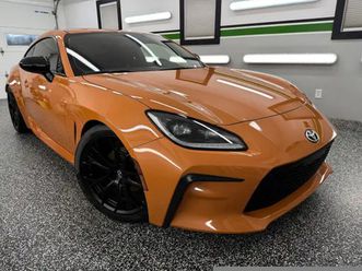 2023 toyota gr86 10th anniversary special edition manual