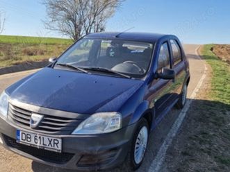 vand logan benzina 2009