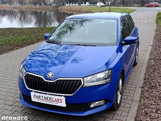 skoda fabia 1.0 tsi ambition plus