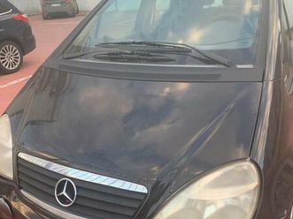 un installatore termoidraulico e un commerciale