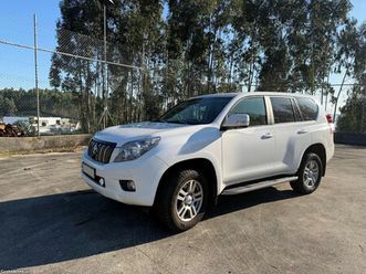 toyota land cruiser prado abril/13
