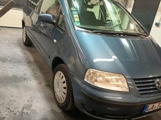 volkswagen sharan 1.9 tdi (131 ps) aus z...