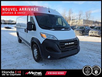 2500 toit élevé 159 po