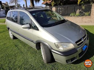 zafira glsii 2.0 - mod. 2011 - con gnc - dueño vende - papeles al día