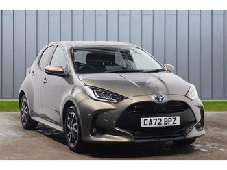 toyota yaris design hatchback's 1.5 vvt-h design e-cvt euro 6 (start/stop) 5dr