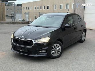 škoda fabia style 1.0 tsi 70 kw gr.volana + asistence + kamera