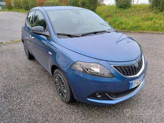 lancia ypsilon hybrid