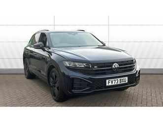 volkswagen touareg - 3.0 v6 tdi 4motion 286 black edition 5dr tip auto diesel estate