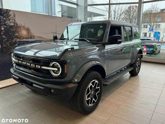 ford bronco 2.7 ecoboost 4wd outer banks