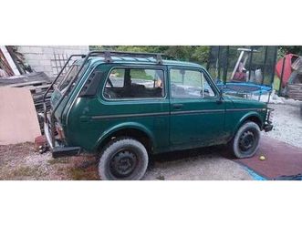 lada - niva