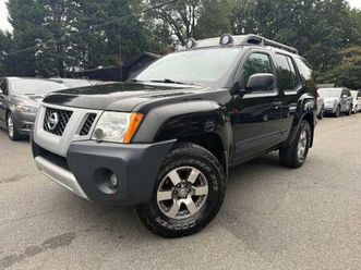 2011 nissan xterra x one owner vehicle! manual! clean carfax!