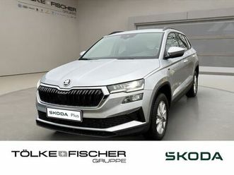 skoda karoq tour dsg acc ahk navi led