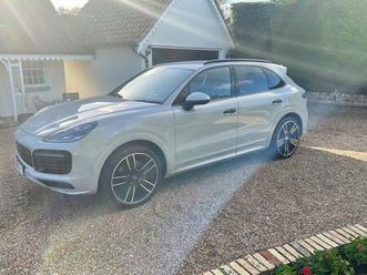 3.0t v6 tiptronics 4wd euro 6 (start/stop) 5dr