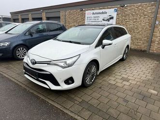 toyota avensis touring sports executive