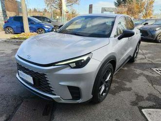 1.5 hybrid elegant 2wd