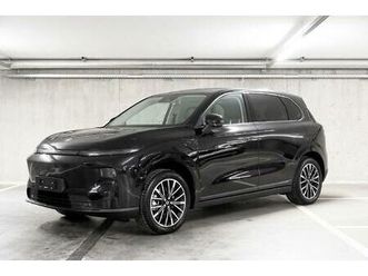 leapmotor b10 design: réserver un essai sur route !