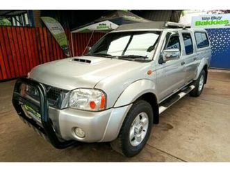 2011 nissan np300 2.5 tdi hi-rider double-cab