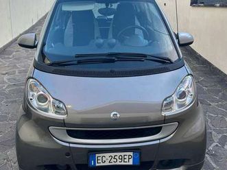 fortwo 1.0 mhd bianca lim 70cv