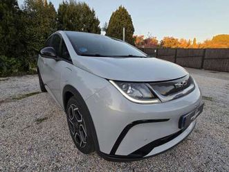 berlina automático de 5 puertas