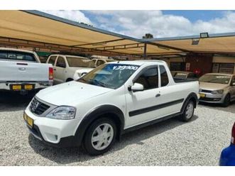 2021 nissan np200 1.6 se