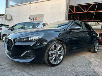 hyundai i30 fastback 1.4 t-gdi style