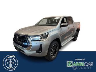 toyota hilux 2.8 d-4d 4wd 4 porte doublecab lounge