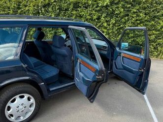 mercedes-benz mercedes benz 300 te 4 matic in dunkelblau